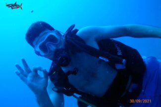 Sea Cleaning: Omar cleaned our sea from non biodegradable waste and raised awareness on its pollution.